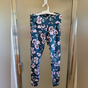 High-waisted Fabletics XS Green and Pink Floral Leggings